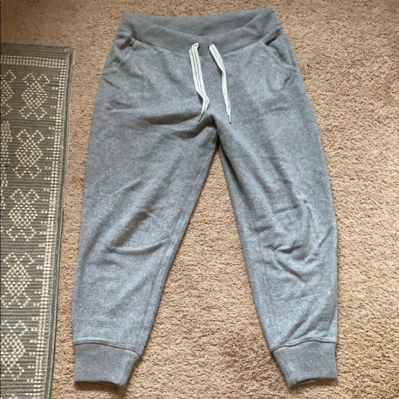 Aerie Dreamy Soft Inside Out Jogger 